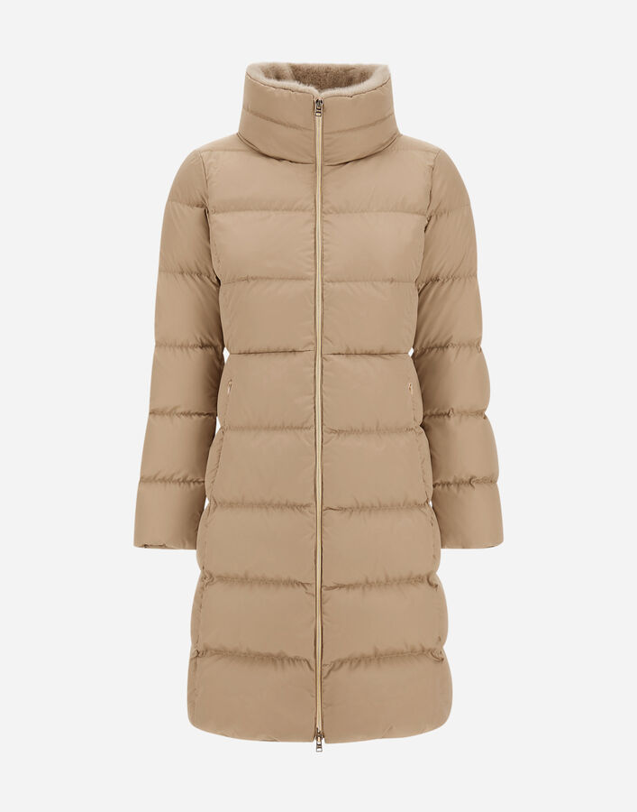 Herno SATIN AND LADY ALTERNATIVE FUR LONG JACKET Chantilly PI002124D12170Z1985