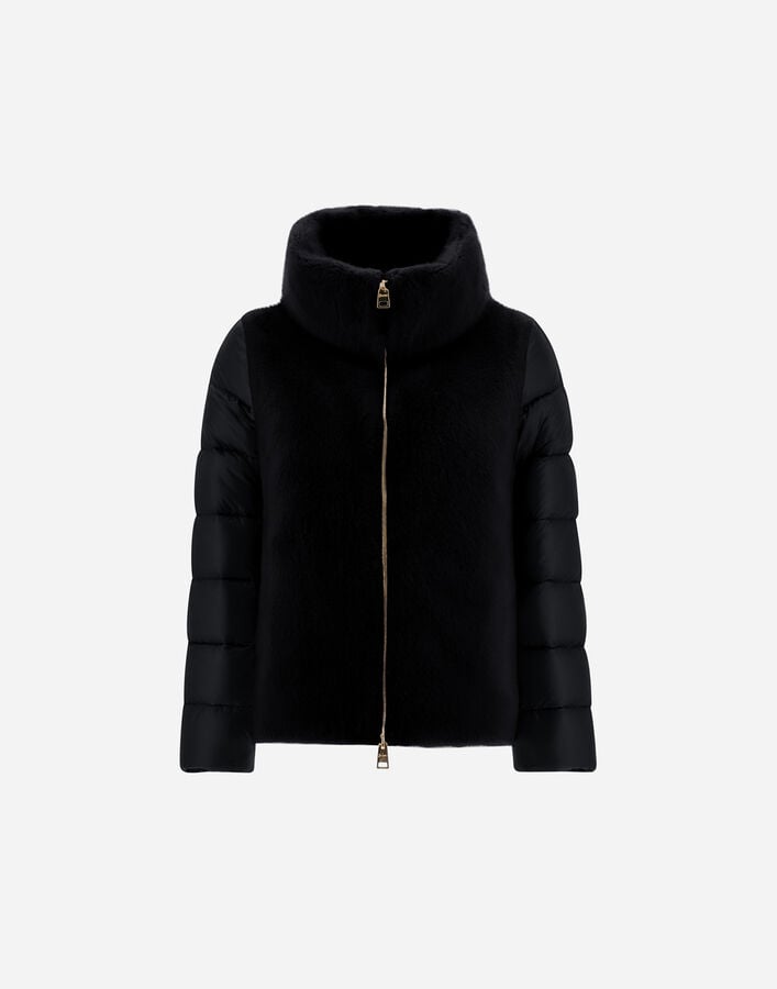 Herno CAPE IN NYLON ULTRALIGHT AND LADY ALTERNATIVE FUR Black PI002017D12017Z9300