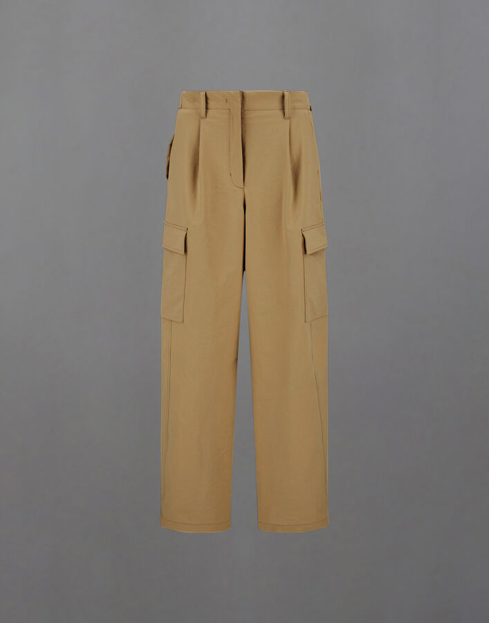 Herno LAMINAR CARGO TROUSERS IN COMFORT TECH Camel PT00054DL12846S2154